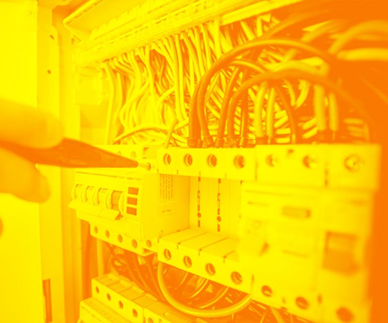 Impianti elettrici - 1 - Elettrotek Impianti elettrici - - Elettrotek